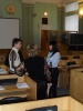 Во время перерыва Елена продолжала отвечать на вопросы